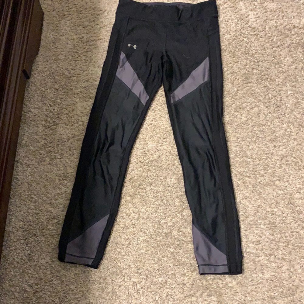 Athletic leggings